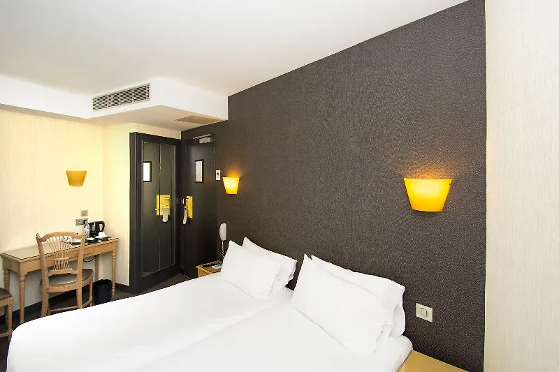 Hotel Albert 1Er Paris Lafayette